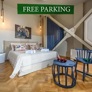 Apartment & Iraklio