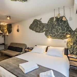 Διαμέρισμα Graffitisuites#stone, Θεσσαλονίκη